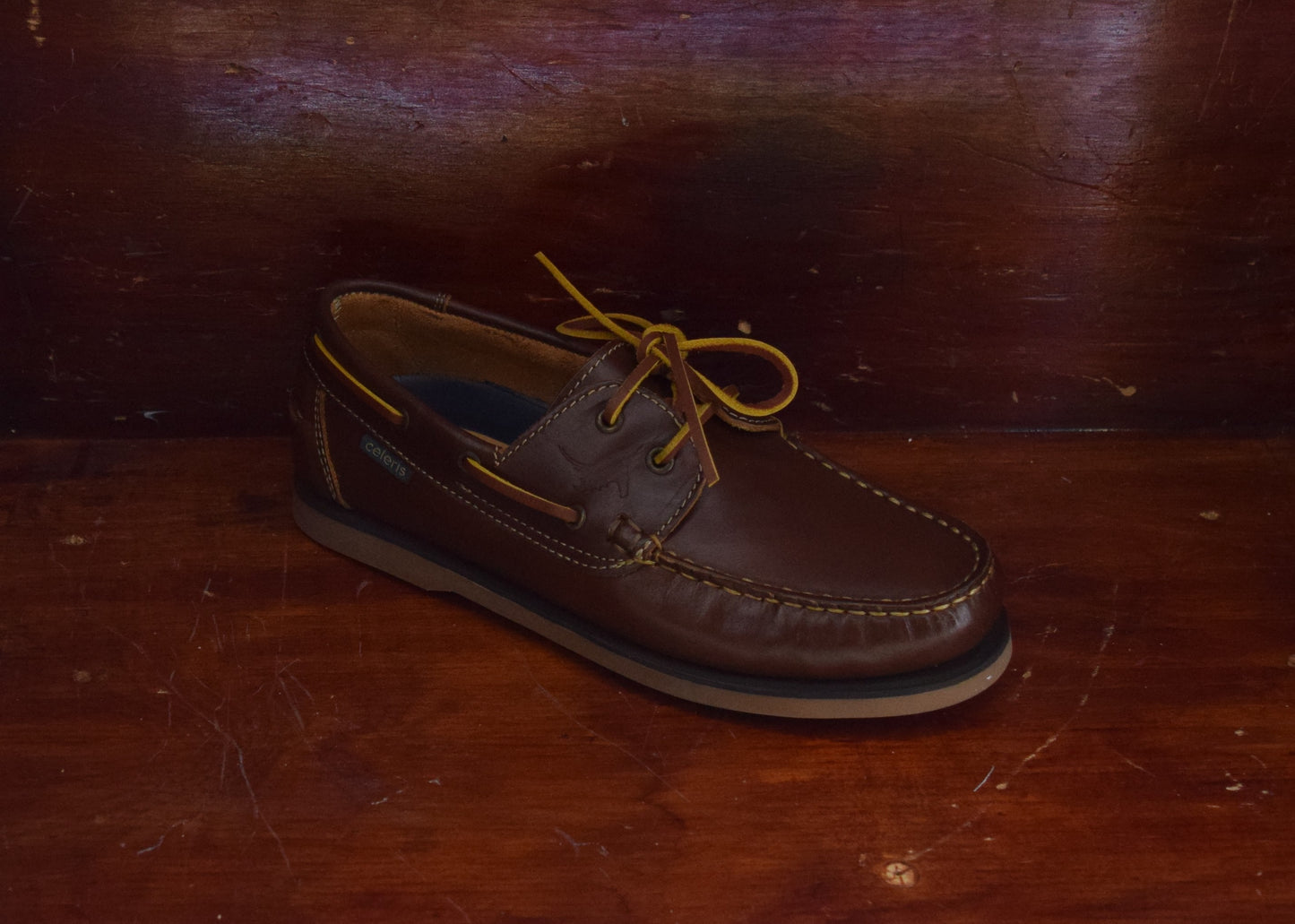 Celeris Vela Deck Shoes Mid sheen brown
