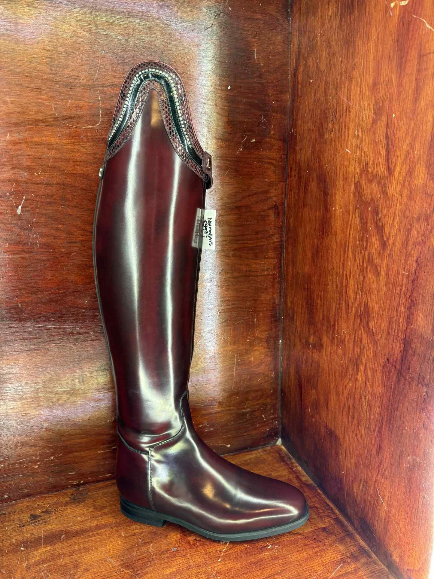 Celeris Amazona Handpolished Oxblood DEMO