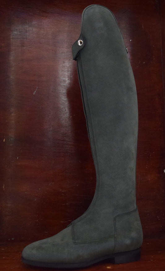 Celeris Polo Antrazite Suede