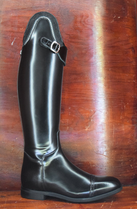 Celeris Amazona Handpolished Black