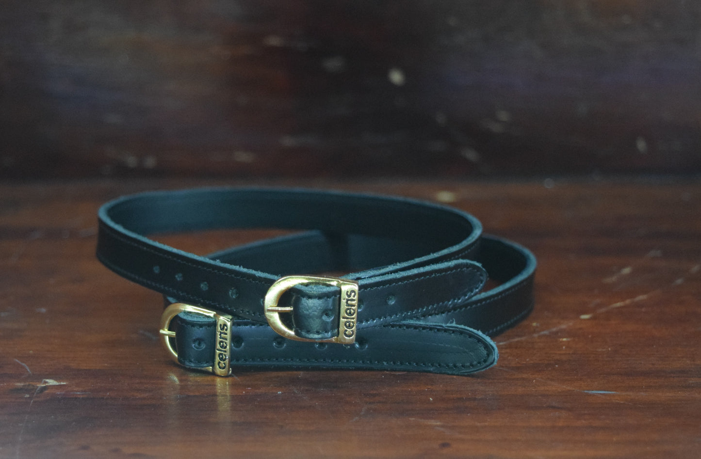 Celeris Sporeremme Handpolished Black