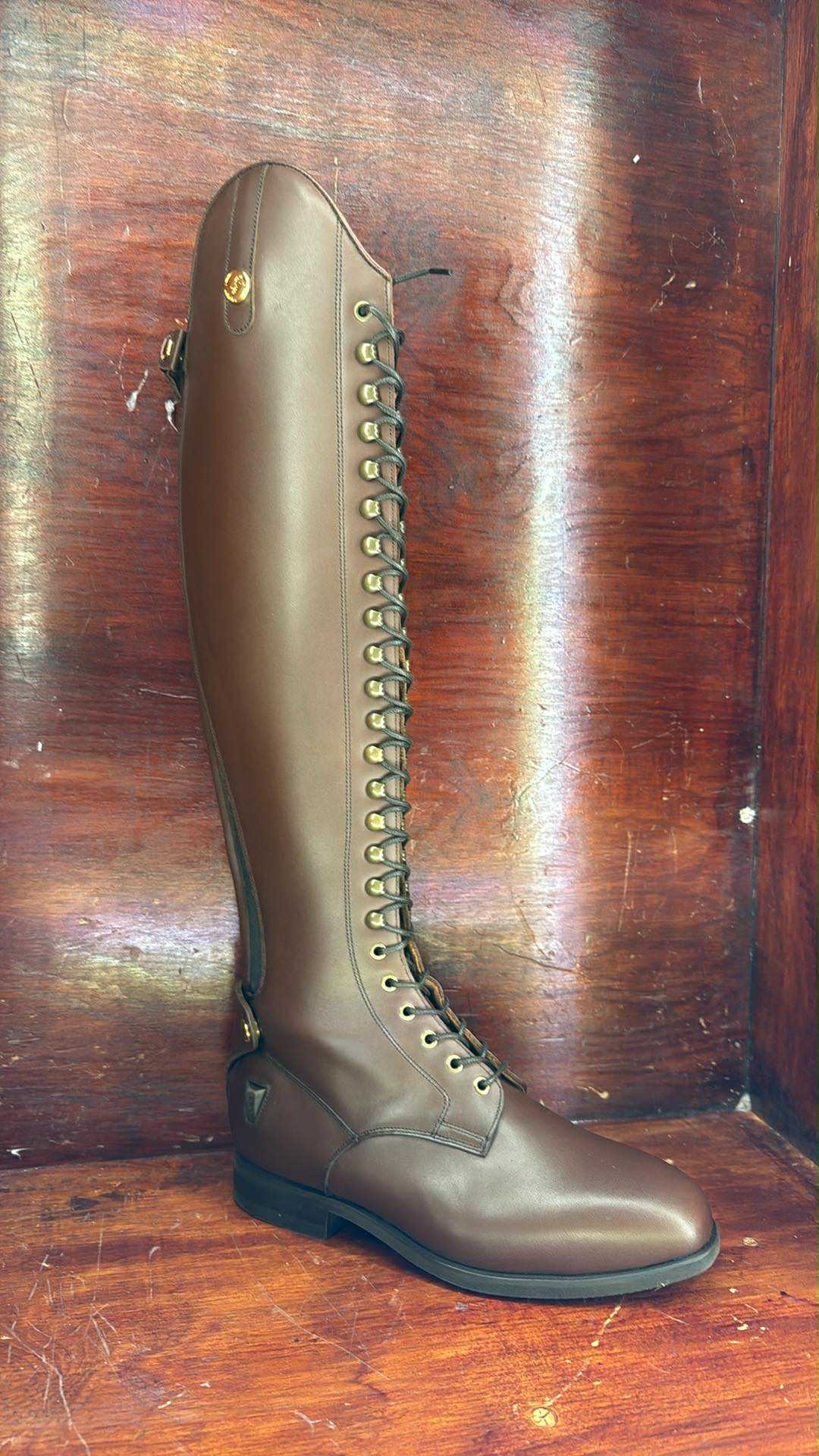 Celeris Rita Dark Brown På lager